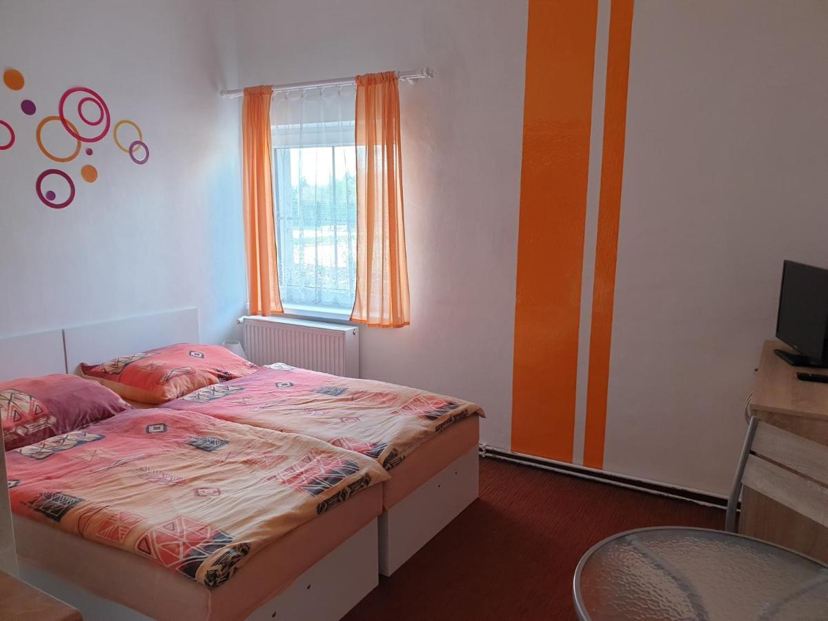 Penzion A Hospudka U Anny Nové Sedlo Extérieur photo