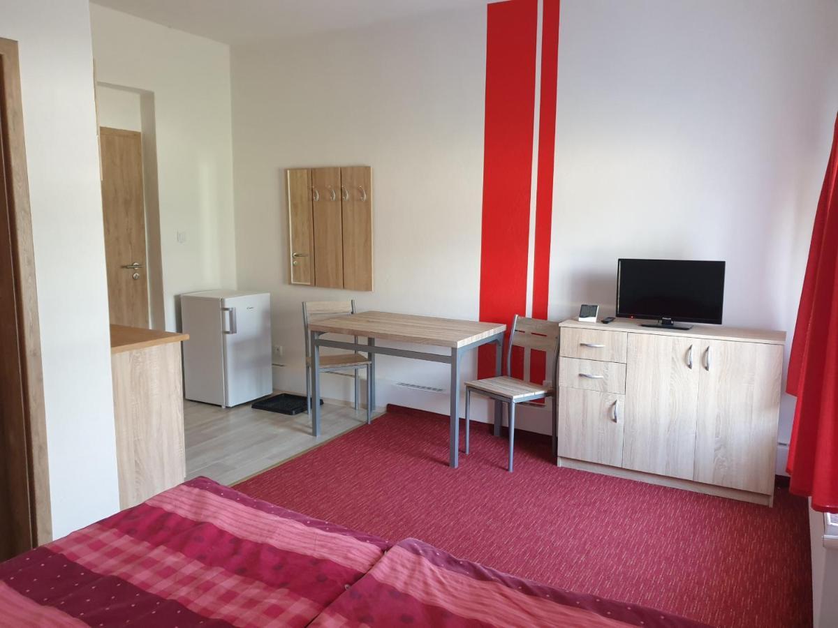 Penzion A Hospudka U Anny Nové Sedlo Extérieur photo